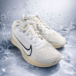 Nike Air Zoom Vapor 11 HC White Black Women’s Tennis Shoes US 7 DR6965-100